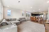 1489 Jett Way