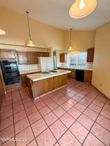4011 Bluegrass Court