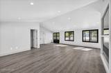 4220 Capitol View Drive