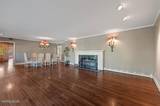 1880 Meadowview Lane