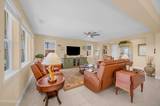 6224 Red Stable Road