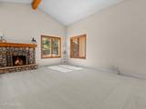 3881 Amador Way