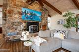 2477 S Lompa Lane
