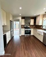 2205 Stowe Drive