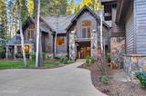 1056 Lakeshore Boulevard