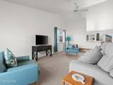 2215 Ellice Way