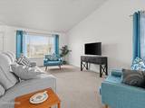 2215 Ellice Way