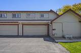 1637 York Way