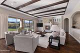 2926 Promontory Loop