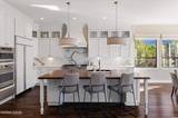 2926 Promontory Loop