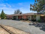 1529 Valley View Drive