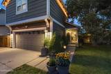 1236 Lawton Court