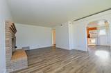 10 E J Street