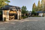 2000 Manzanita Lane