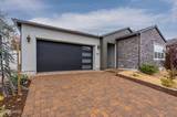 5513 Western Rider Trail