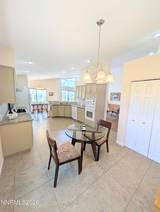 4675 Desert Hills Drive