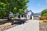 17 Sunnyside Drive
