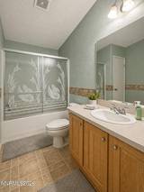 4045 Golden Circle Drive