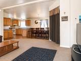 3415 Moon Lane