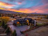 1426 Foothill Road