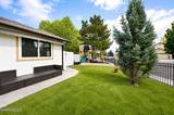 4135 Mina Way