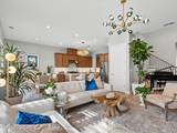 6053 Kelly Heights Way