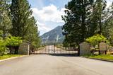 271 Forest Hill Way