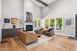 1010 Skyline Boulevard