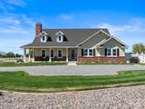 1056 Country Lane