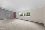 1077 Jewell Avenue
