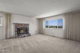 2615 Everett Drive