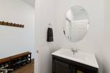 9813 Fishermans Reef Court