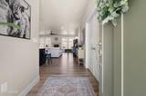 752 E Cottage Loop