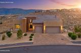 8697 Eagle Chase Trail
