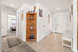 806 Karry Way