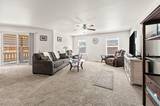 806 Karry Way