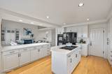 6186 Squires Lane