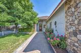 1007 Ryegrass Road