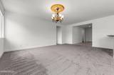 6976 Woodward Road