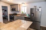 3135 Valley Way