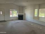 15 Caterpillar Court