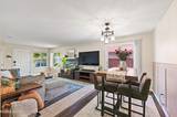 303 W Hampton Drive
