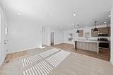 10 Grosh Avenue