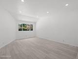 1027 Spencer Street