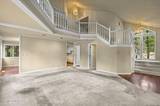 6085 Philoree Lane