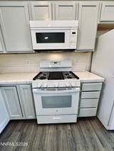 1952 Three Iron Court