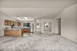 692 Lassen Way