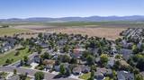 1760 Fox Glove CT Court