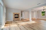 5174 Komatite Court