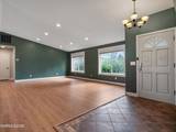 2556 Henning Lane